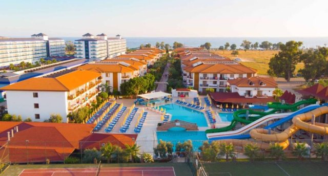 Viesnīcas skats Ēģiptē, Hurgada ar baseinu