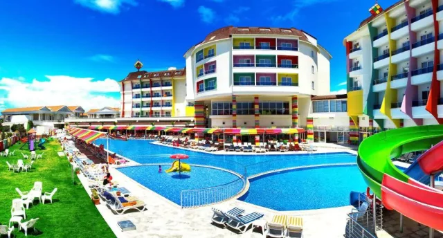 RAMADA RESORT SIDE 4★