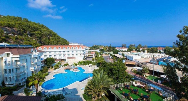 GRAND MIR AMOR HOTEL 4★ 