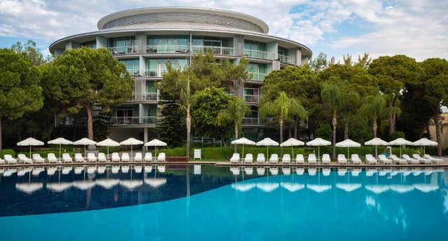 CALISTA LUXURY RESORT 5★