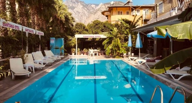SANTANA HOTEL 3★