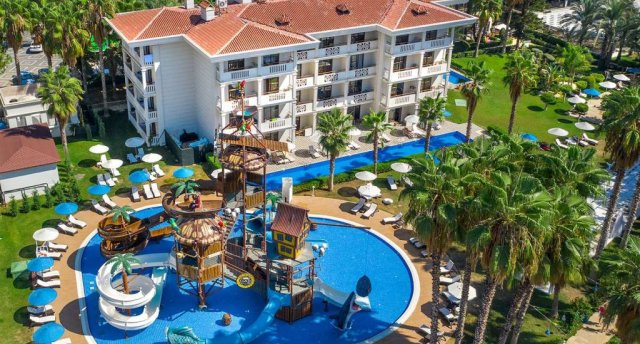 UTOPIA RESORT & RESIDENCE 5★