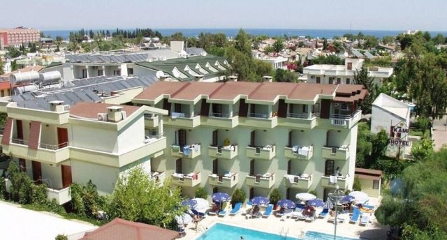 ARES CITY HOTEL 3★
