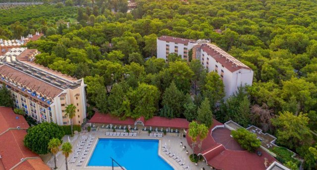 Viesnīcas skats Ēģiptē, Hurgada ar baseinu