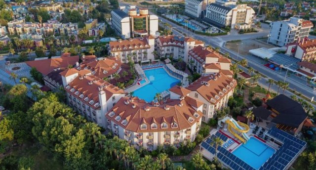 Viesnīcas skats Ēģiptē, Hurgada ar baseinu