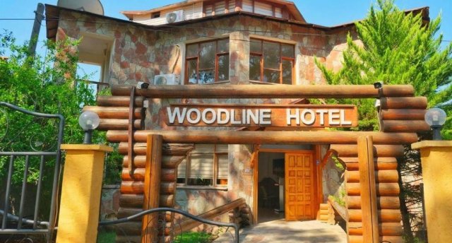WOODLINE HOTEL 3★