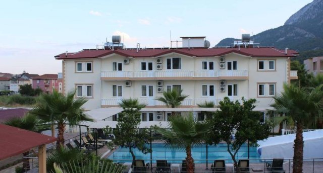 HOTEL GOLD STONE 3★