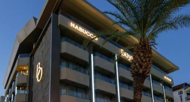 Viesnīcas skats Ēģiptē, Hurgada ar baseinu