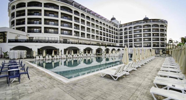 SIDE MOON PALACE HOTEL 5★