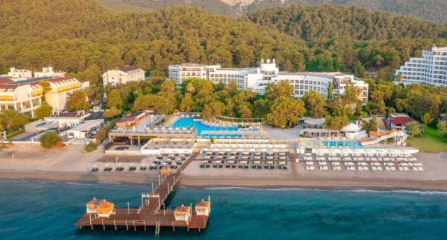 PERRE LA MER HOTEL 5★