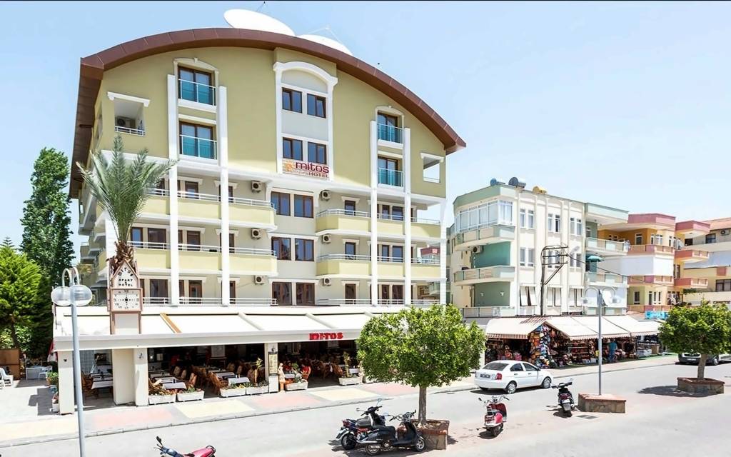 MITOS APART HOTEL 3★