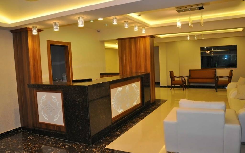 MITOS APART HOTEL 3★