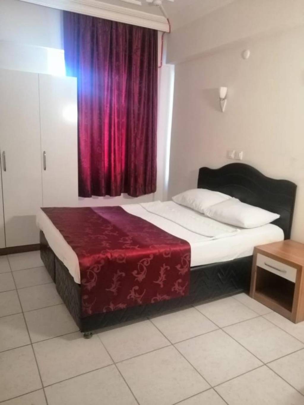 MITOS APART HOTEL 3★