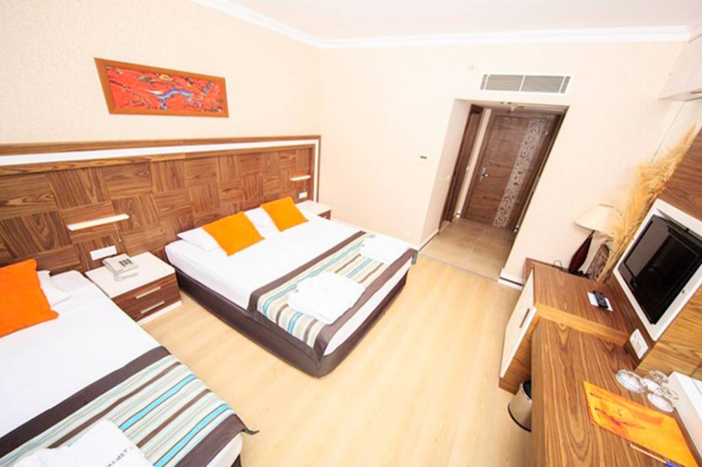 PALMET RESORT KIRIS HOTEL 4 ★