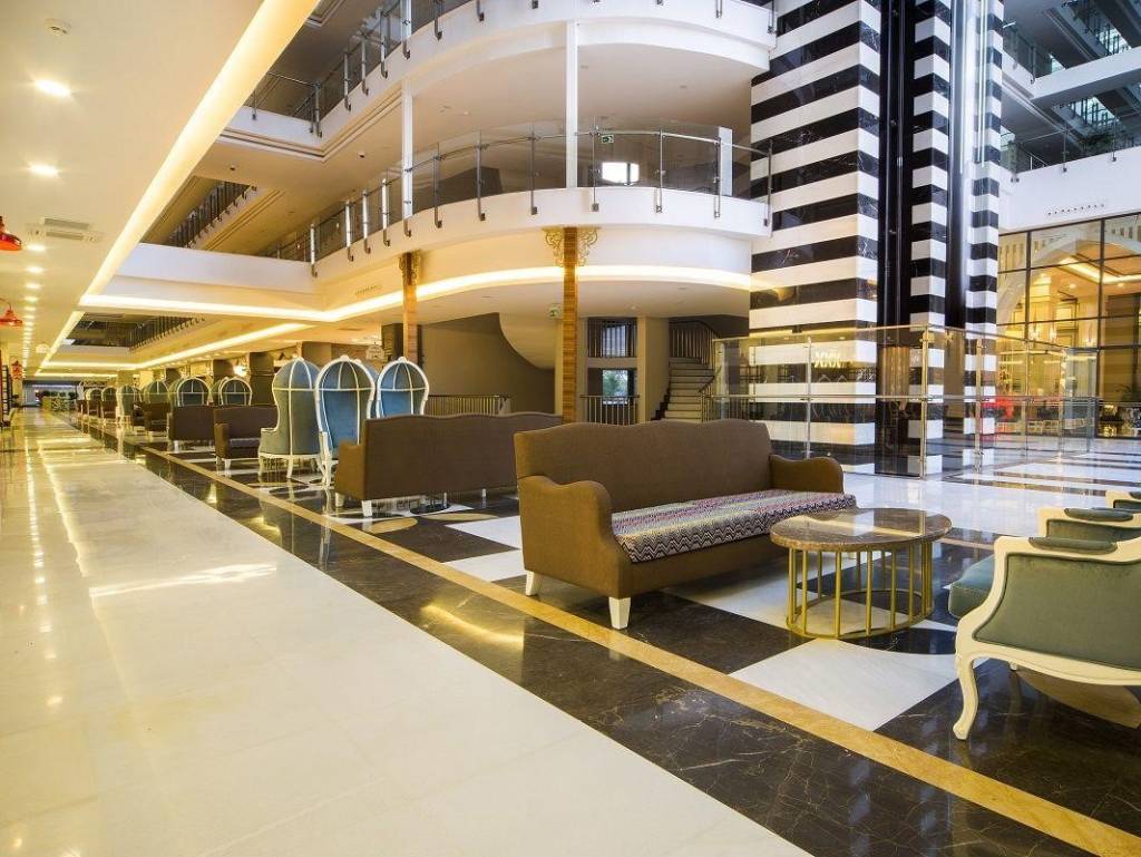 DIAMOND PREMIUM HOTEL & SPA 5★