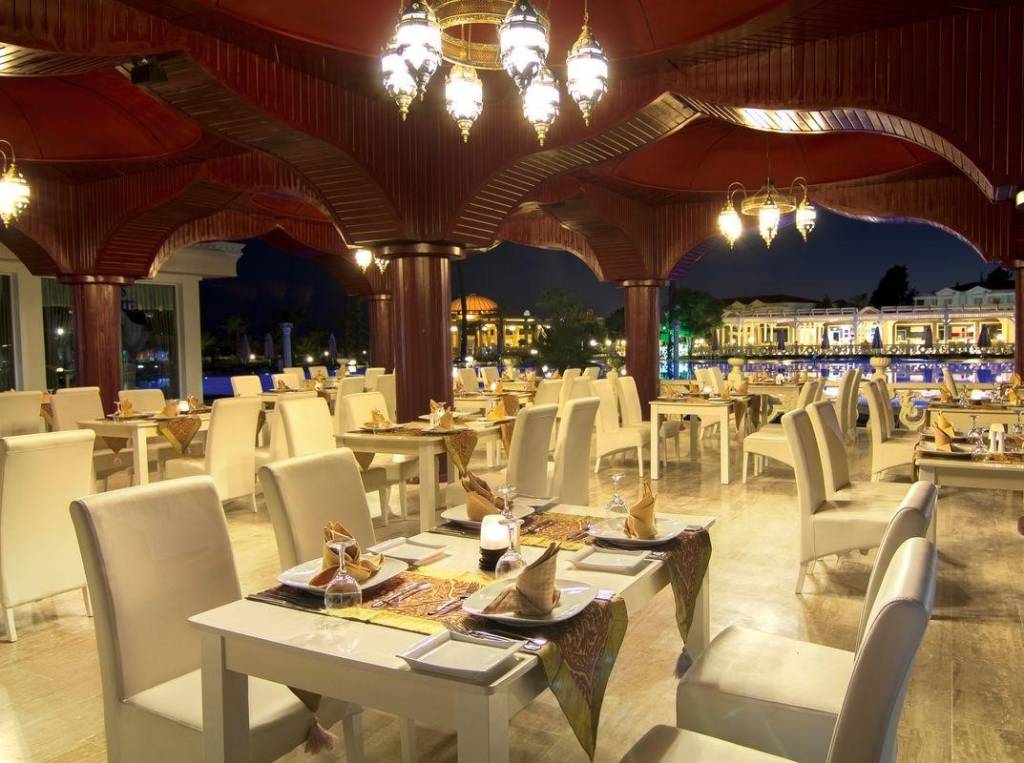 CESARS TEMPLE DE LUXE HOTEL 5 ★