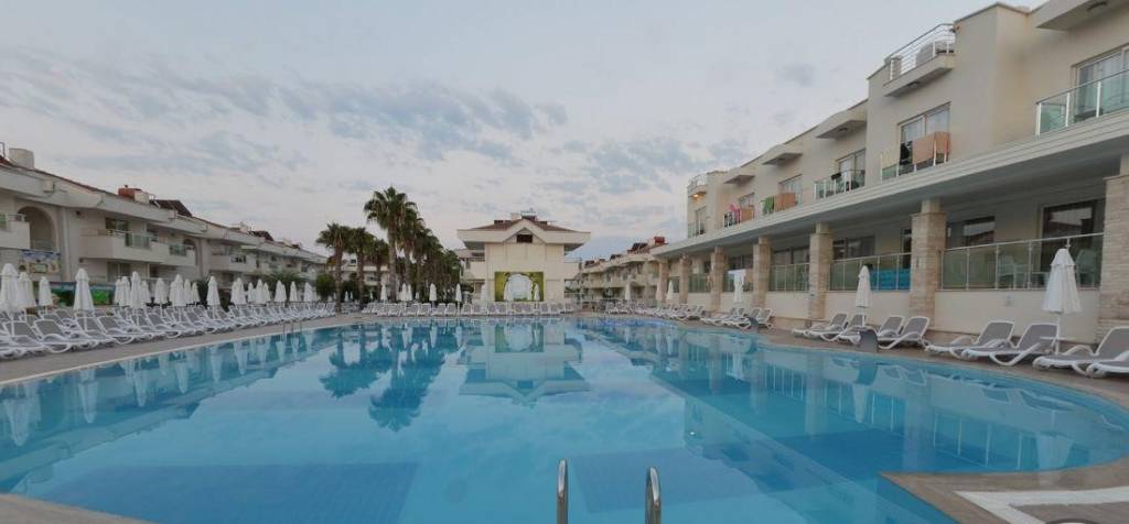 DREAM FAMILY CLUB 4★