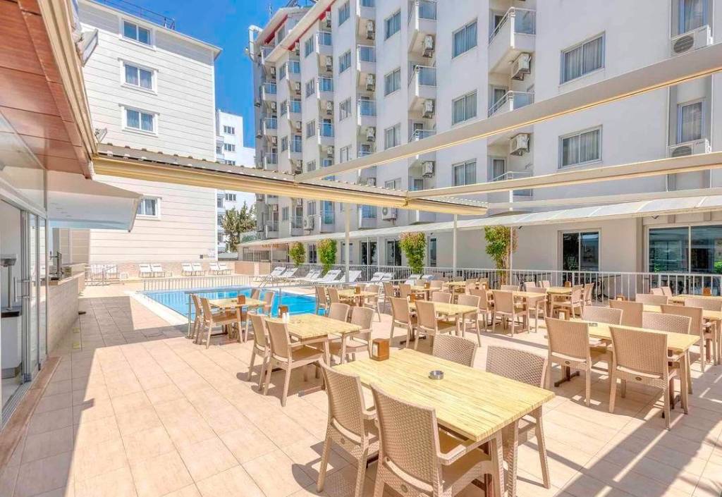 KLEOPATRA MELISSA 3★