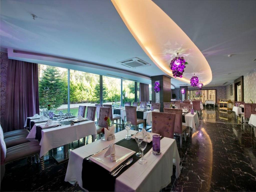 Q PREMIUM RESORT 5★