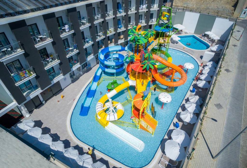 NARCIA RESORT SIDE 5★