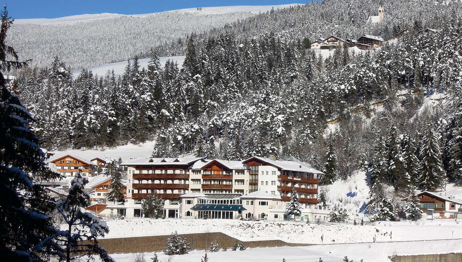 ACTIVE WELLNESS HOTEL DIAMANT 4★