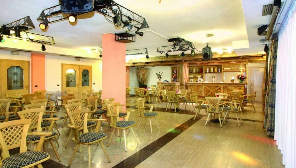 PARK HOTEL & CLUB DIAMANT (EX. FAMILY HOTEL DIAMANT) 4★