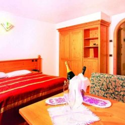 PARK HOTEL & CLUB DIAMANT (EX. FAMILY HOTEL DIAMANT) 4★