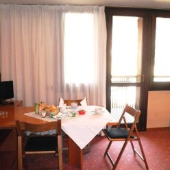 RESIDENCE DES ALPES 2 (MADONNA DI CAMPIGLIO) 2 ★