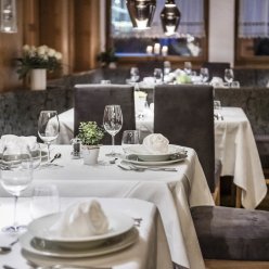 WINDSCHAR HOTEL &WELLNESS RESORT (GAIS/BRUNICO) 4 ★