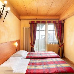 LIVING - PALU - EMMA APARTMENTS 3★