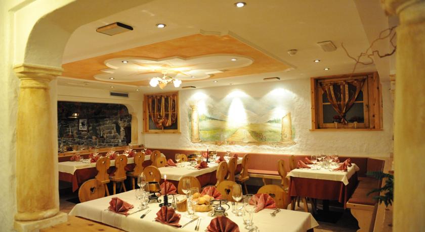 HELVETIA HOTEL (LIVIGNO) 3★