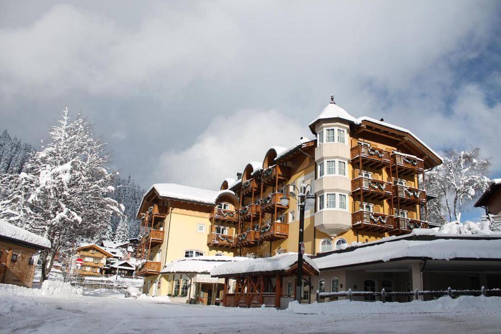 CHALET ALL IMPERATORE 4★