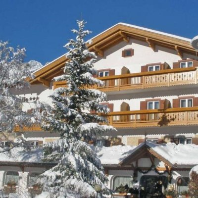 CRISTALLO (VIGO DI FASSA) 3★