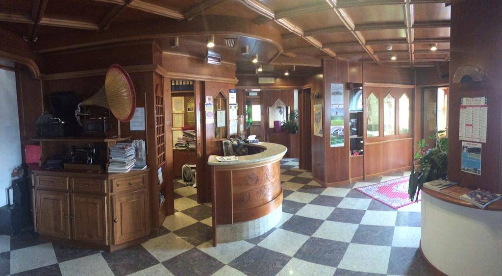 ROSALPINA HOTEL (FOLGARIA) 3 ★