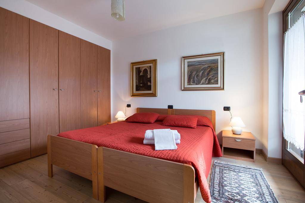 SANTA BARBARA CHALET APARTMENTS (BORMIO) 3 ★