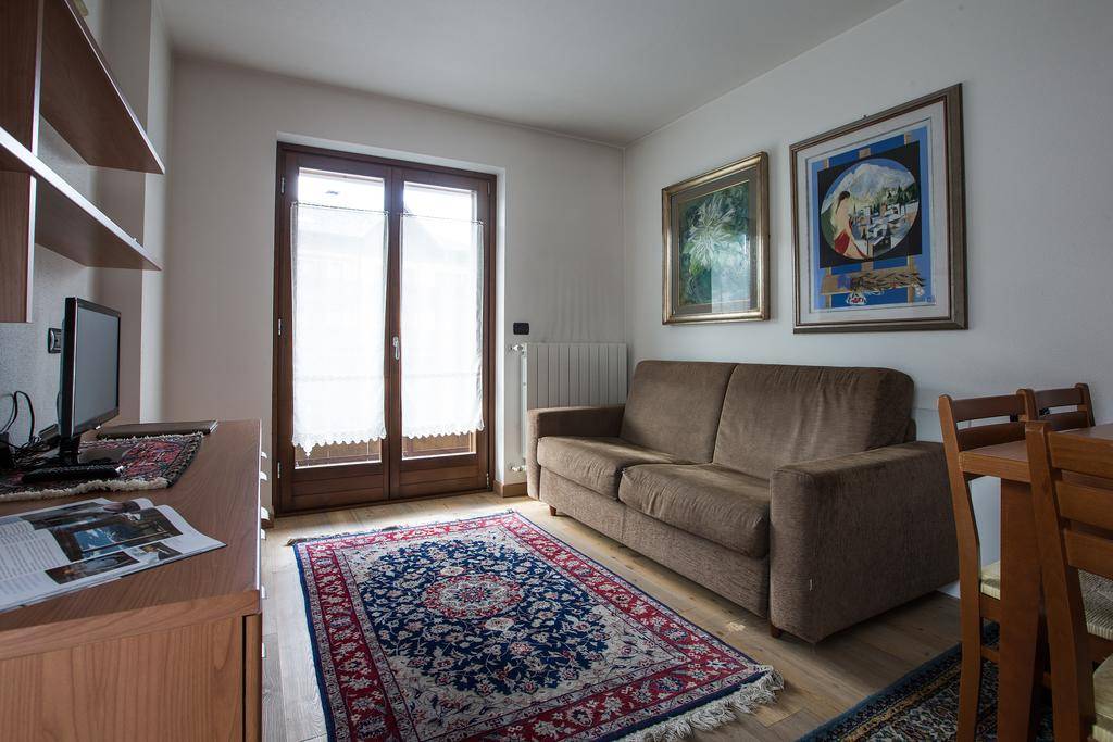 SANTA BARBARA CHALET APARTMENTS (BORMIO) 3 ★