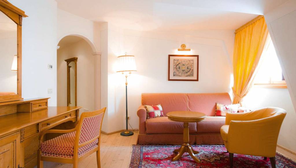 ALPEN SUITE HOTEL (MADONNA DI CAMPIGLIO) 5 ★