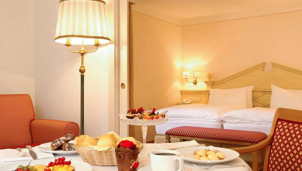 ALPEN SUITE HOTEL (MADONNA DI CAMPIGLIO) 5 ★