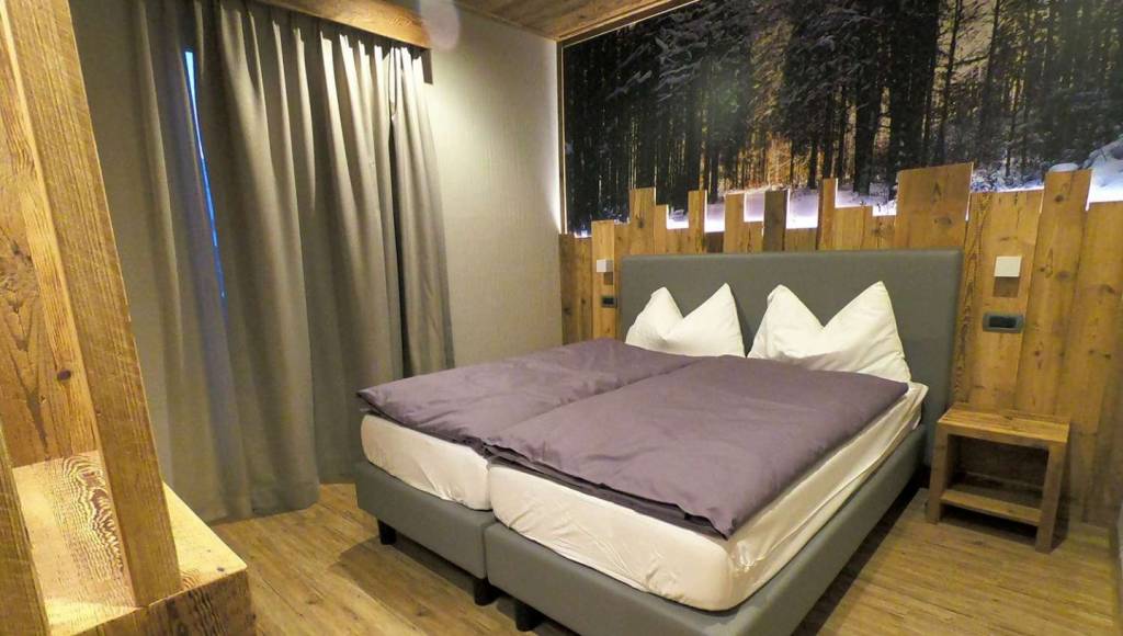 LIVING - PALU - EMMA APARTMENTS 3★