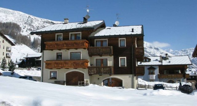 CASA NATALE APARTAMENTAI 3★
