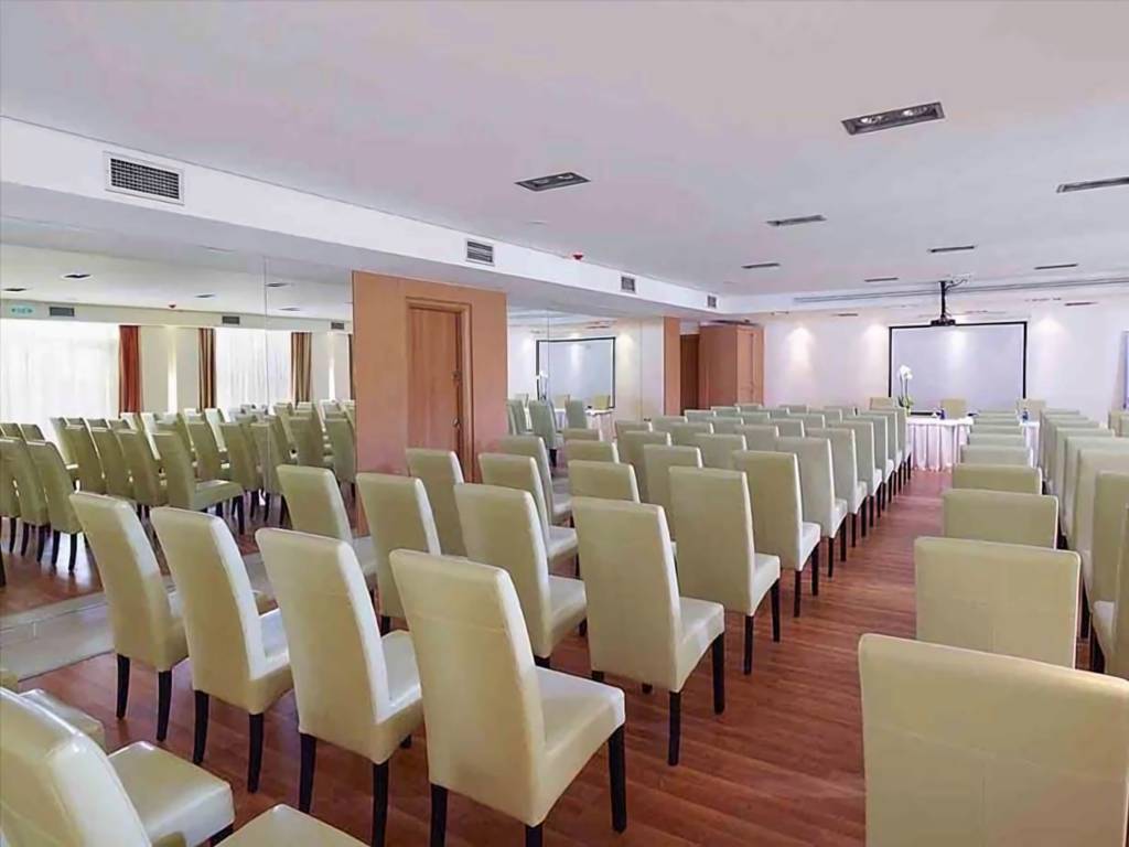 SISSI BAY RESORT 4★