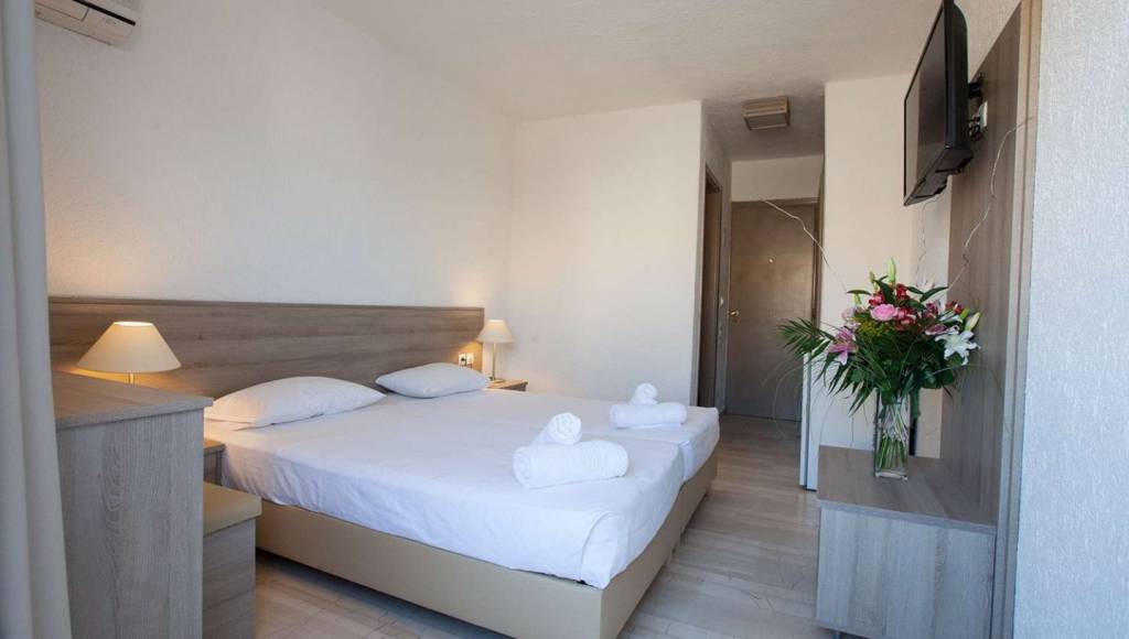 APOLLON HOTEL (tikai pieaugušajiem, 16+) 3★