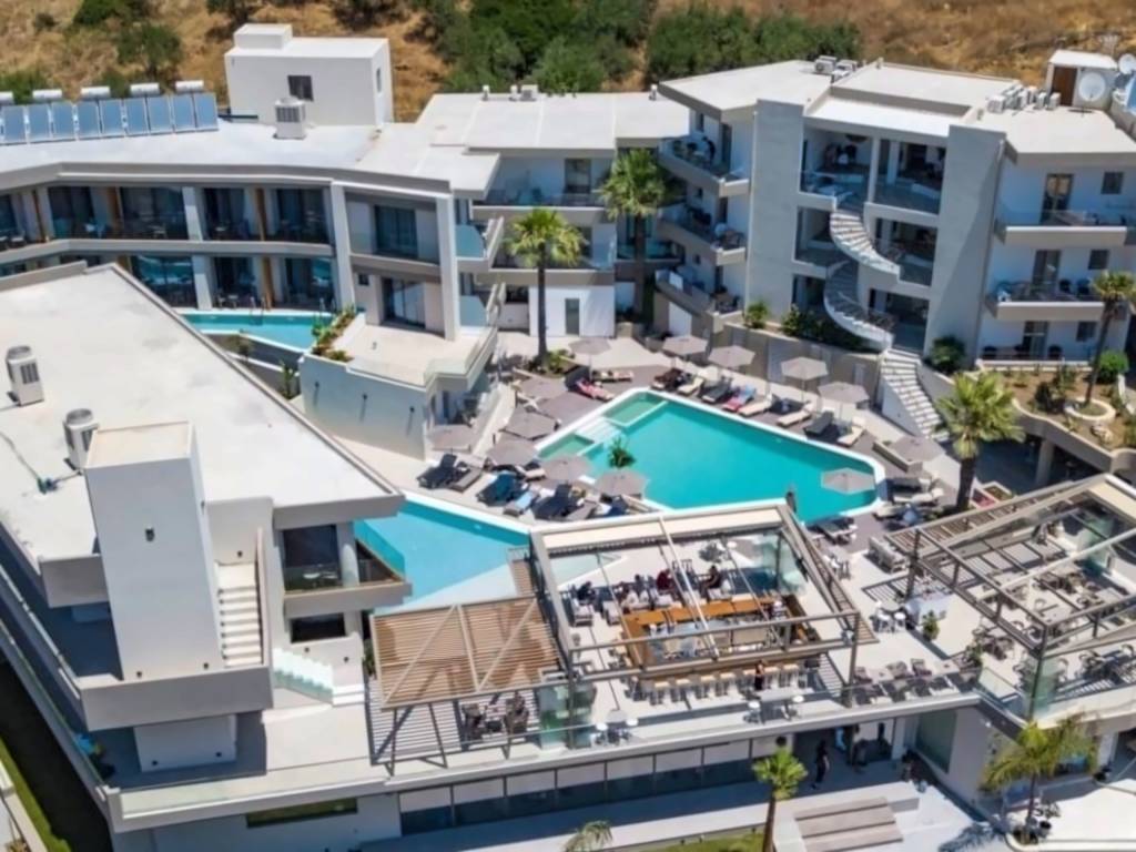 SUNSET BOUTIQUE HOTEL & SPA 4★