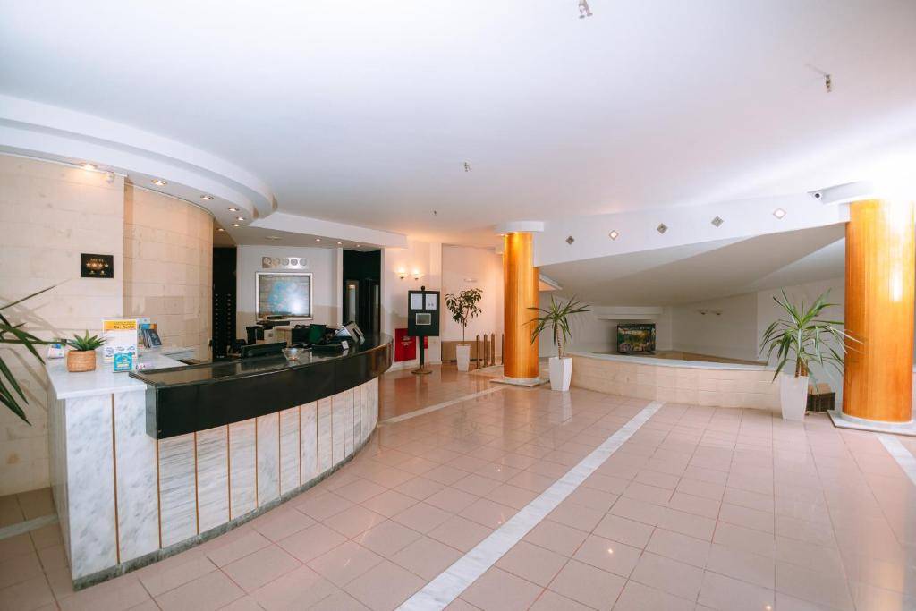 SANTA MARINA UNIQUE HOTEL 4★