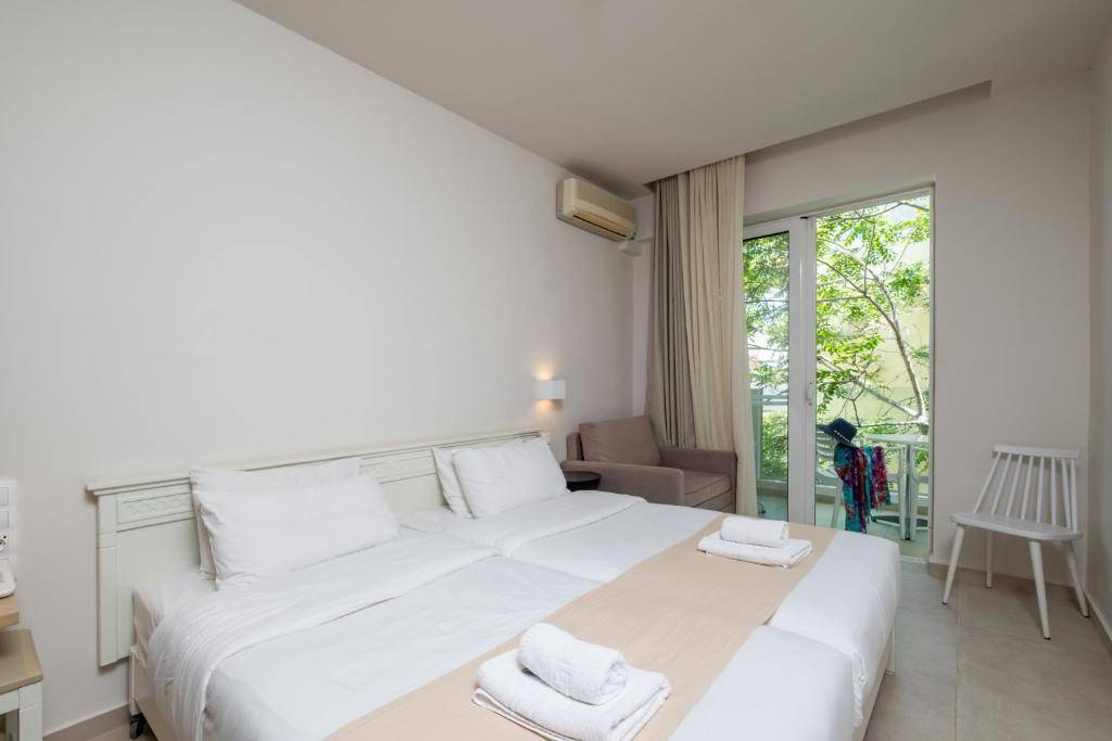 DIMITRIOS BEACH HOTEL (tikai pieaugušajiem, 14+) 4★