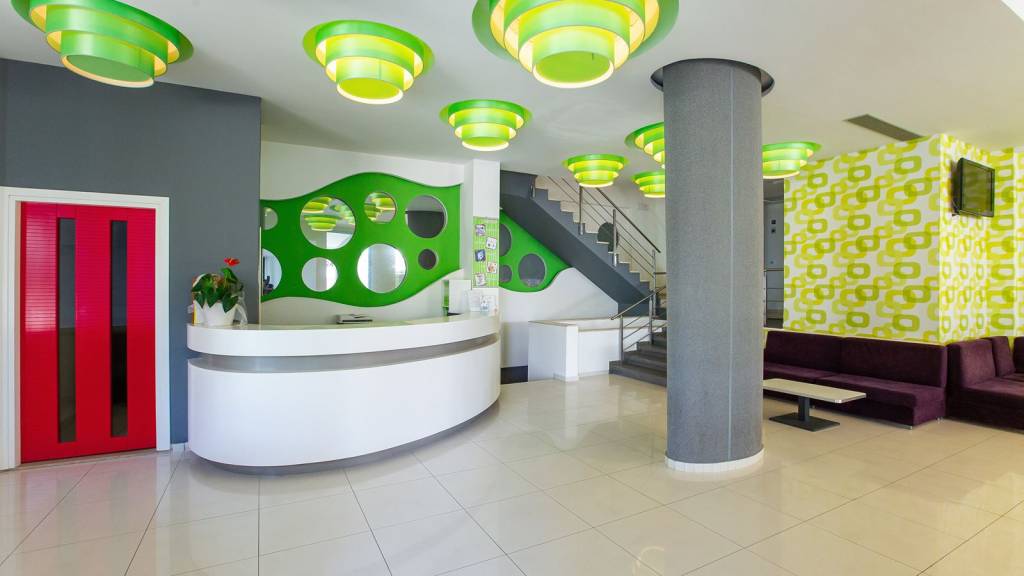 HERMES HOTEL MALIA 3★