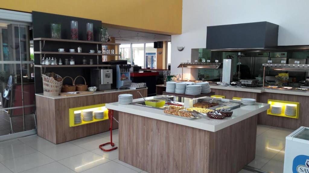 MEROPI HOTEL APARTMENTS 4★