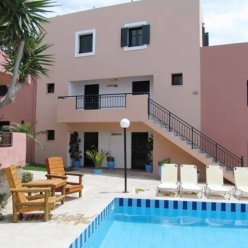 KRI KRI VILLAGE 3★