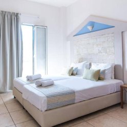 ILIOS 1 CENTRAL 3★