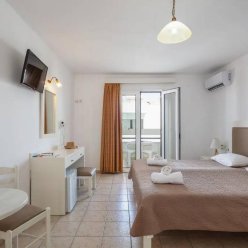 KONI VILLAGE HOTEL 3★